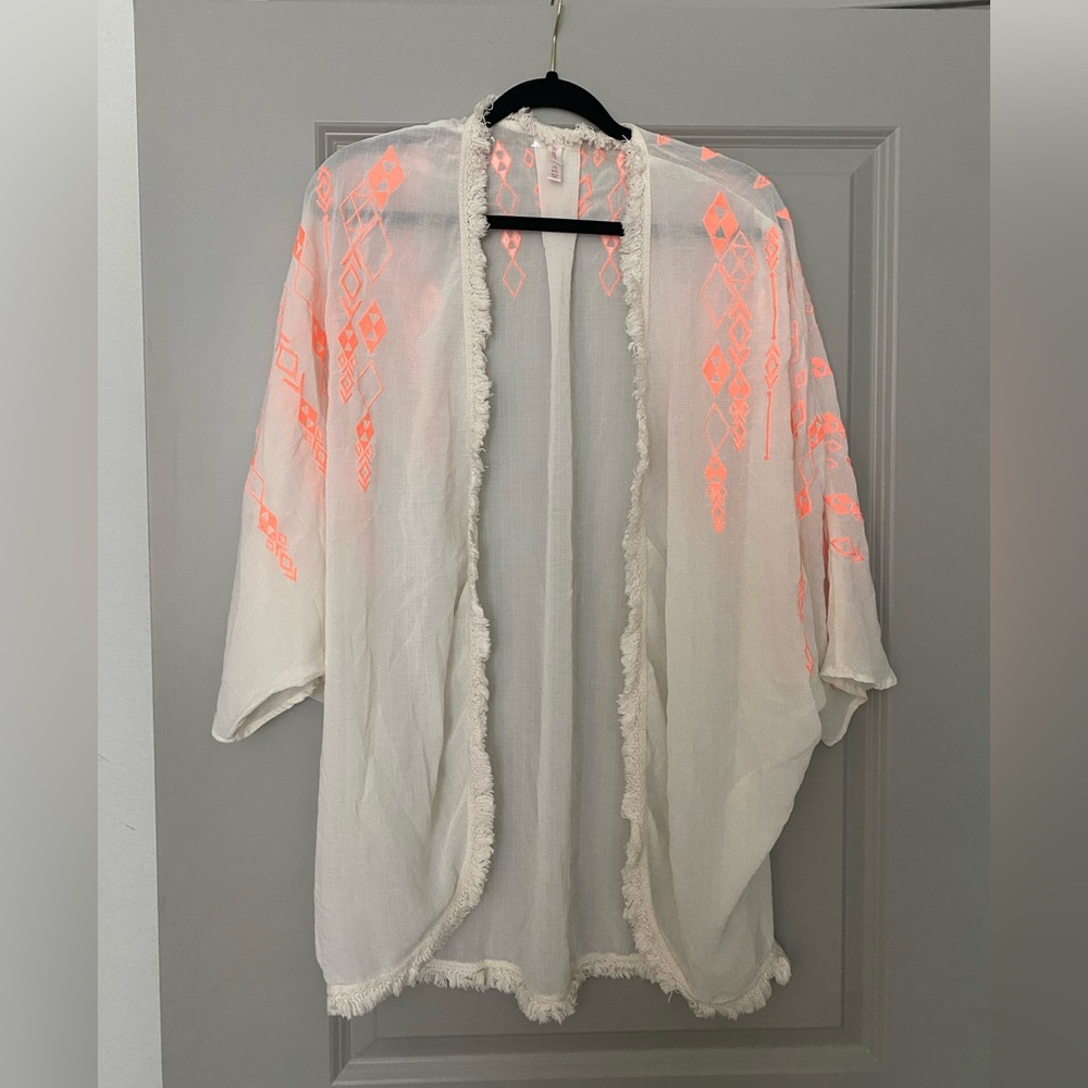 Xhilaration Embroidered Kimono